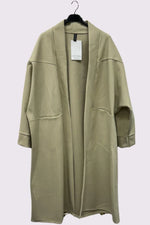 Load image into Gallery viewer, LUXE DIVA Plain Soft Feel Pockets Oversize  Longline Jacket