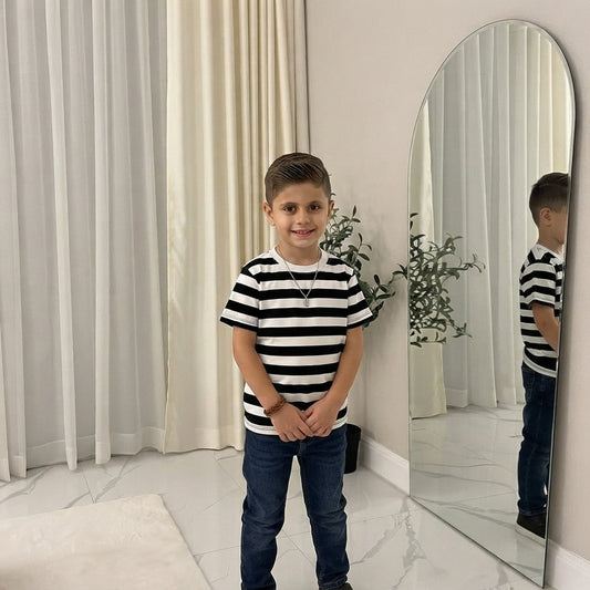 LUXE DIVA Kids Unisex Red & White Striped T-Shirt Children's Casual Summer Top