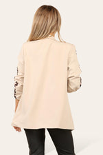 Load image into Gallery viewer, LUXE DIVA Ladies rouge leopard on sleeve Italien  blazer 2 front flap pockets

