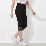 Load image into Gallery viewer, LUXE DIVA Women&#39;s Plus Size Lace Trim Capri Leggings Stretch Crop Leggings Summer Tights PantsS-3XL

