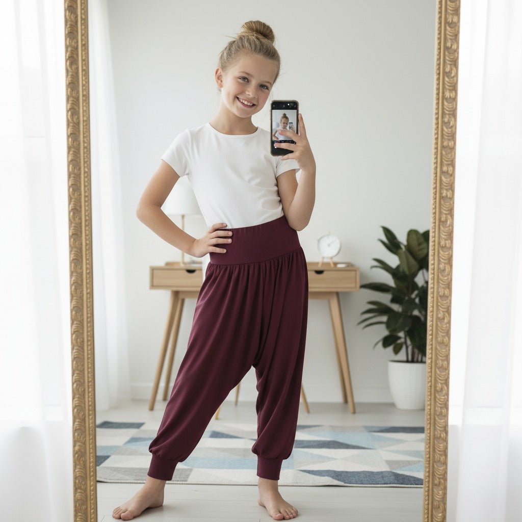 Kids Harem Loose Casual Baggy Sports - LUXE DIVAKids Harem Loose Casual Baggy SportsLUXE DIVALUXE DIVAHaremTrouserWine5-6Kids Harem Loose Casual Baggy Sports5 - 6 Yearswine