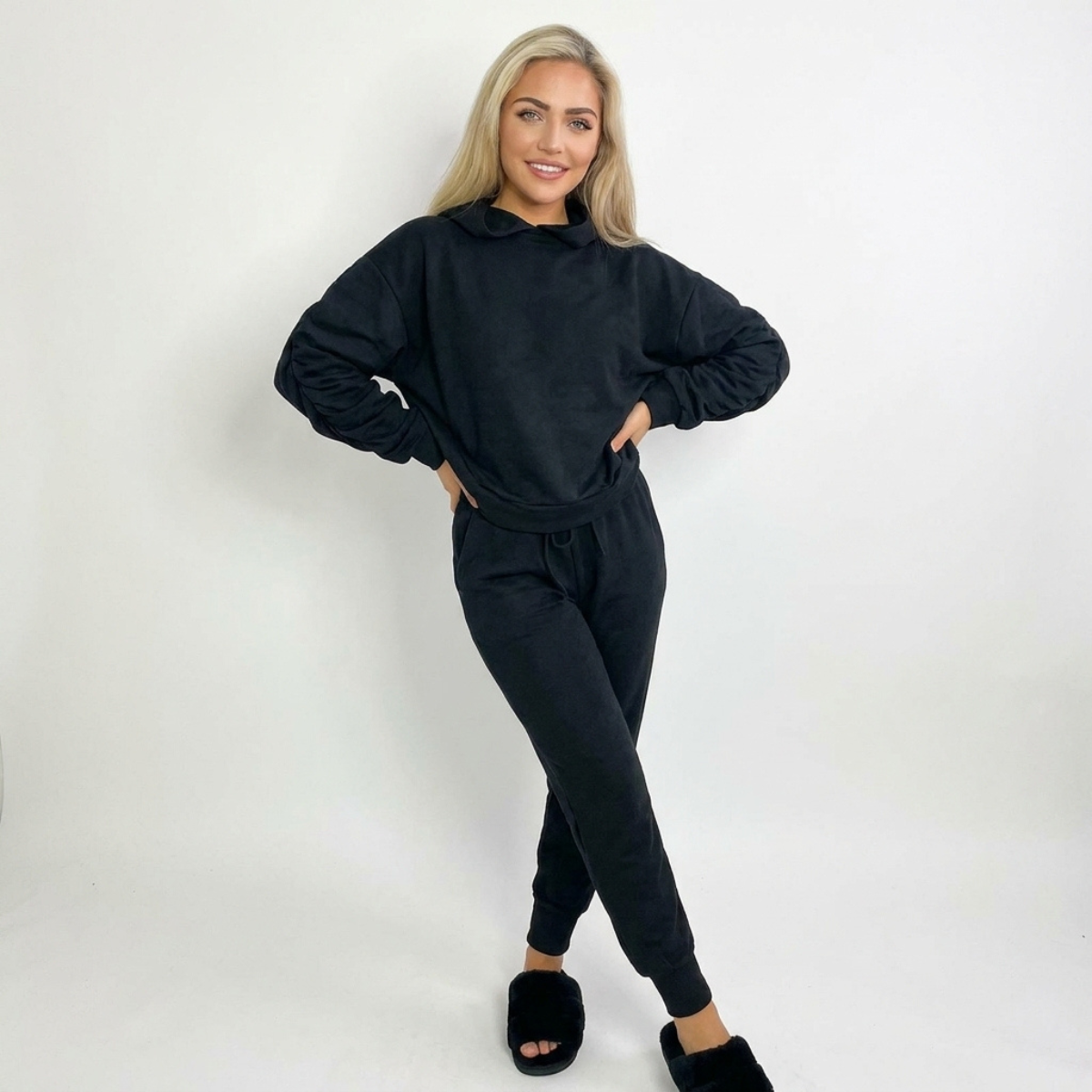 LUXE DIVA women’s ruched sleeve hoodie tracksuit top and bottom set